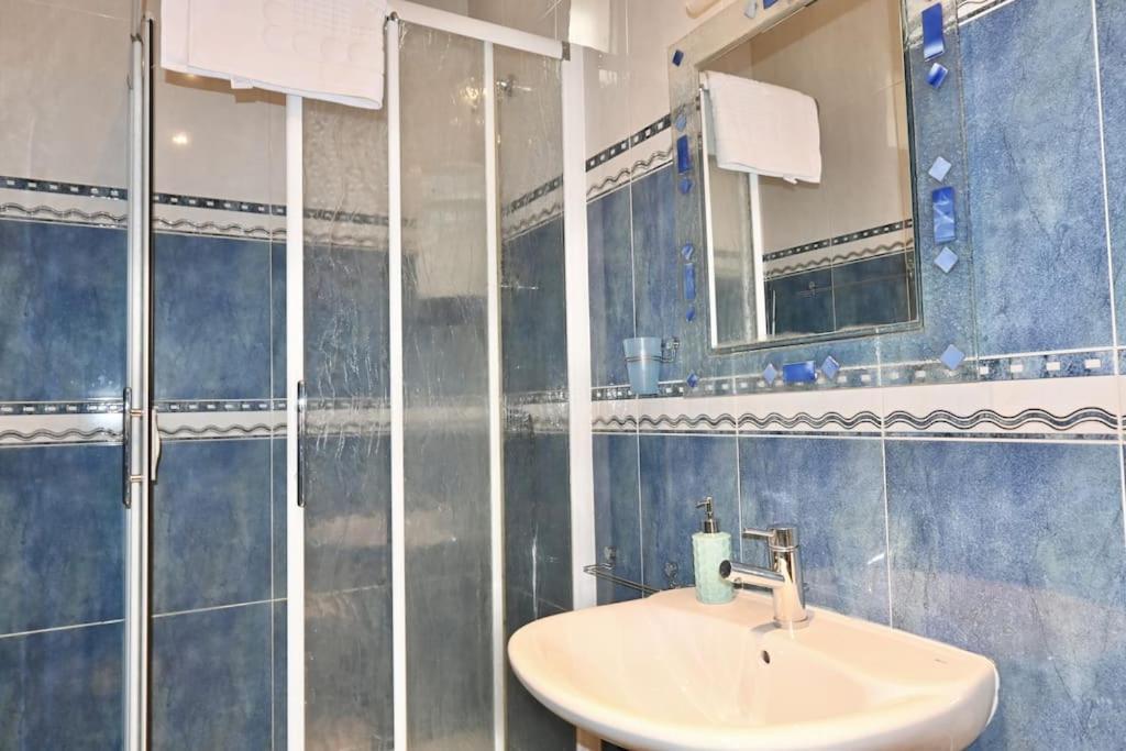 For You Rentals Encantador Apartamento Temporal Madrid Centro Vld13 Exterior photo
